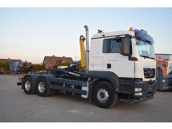 Camion ampliroll MAN TGS 26.400