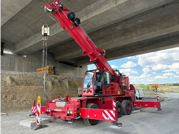 Grue mobile DEMAG