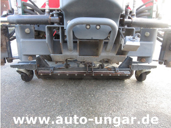 Balayeuse de voirie Hako CityMaster CM2000 2 Besen Baujahr 2015 Kehrmaschine 4-Rad-Lenkung: photos 3 Balayeuse de voirie Hako CityMaster CM2000 2 Besen Baujahr 2015 Kehrmaschine 4-Rad-Lenkung: photos 3