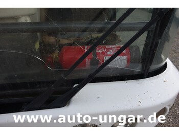 Balayeuse de voirie Ravo C540 / 530 Kehrmaschine - Kärcher - Heckabsaugung - Motorschaden: photos 4 Balayeuse de voirie Ravo C540 / 530 Kehrmaschine - Kärcher - Heckabsaugung - Motorschaden: photos 4