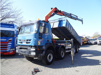 Camion benne IVECO Trakker