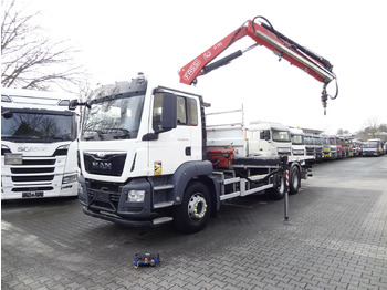 Camion plateau MAN TGS 26.320