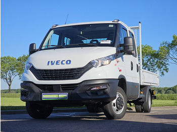 Utilitaire plateau IVECO Daily 35c14