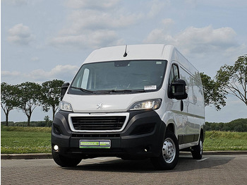 Fourgon utilitaire PEUGEOT Boxer