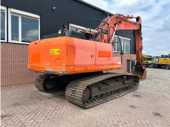 Pelle sur chenille Komatsu PC 210LC-10: photos 2