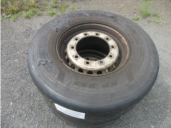 Pneu pour Camion DUNLOP 385 / 65 R 22.5 OPLEGGER BANDEN MET STAAL WIEL: photos 4