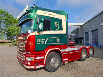 Tracteur routier SCANIA R 580