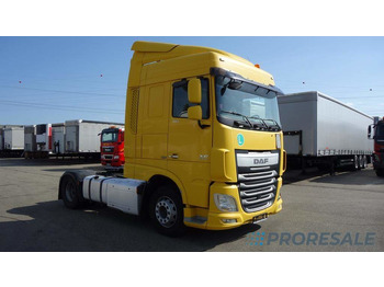 Tracteur routier DAF XF 460