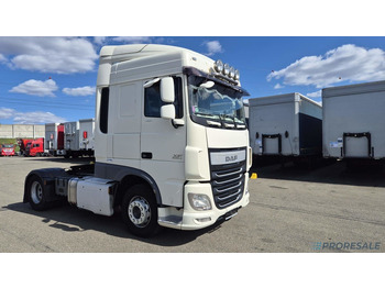 Tracteur routier DAF XF 460