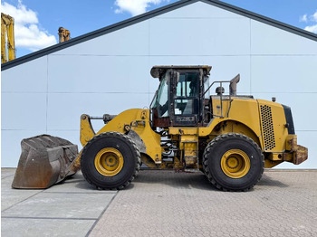 Chargeuse sur pneus CATERPILLAR 950K