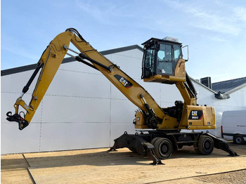 Pelle de manutention CATERPILLAR MH3022