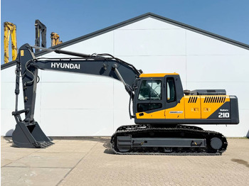 Pelle sur chenille HYUNDAI R210