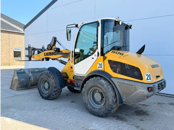 Chargeuse sur pneus Liebherr L506C - German Machine / Quick Coupler: photos 3