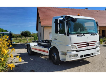 Camion multibenne MERCEDES-BENZ Atego