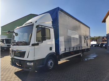 Camion à rideaux coulissants MAN TGL