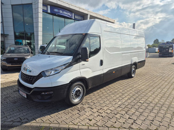 Iveco Daily 35S14 L4H3 / 1 Owner / Works Great en crédit-bail Iveco Daily 35S14 L4H3 / 1 Owner / Works Great: photos 1