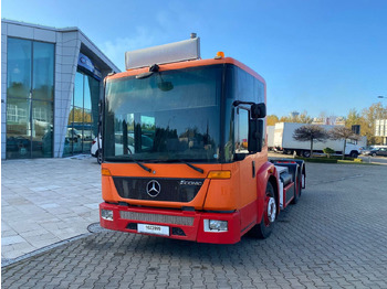 Châssis cabine MERCEDES-BENZ Econic 2628
