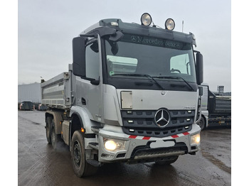 Camion benne Mercedes-Benz Arocs 2643 6X4 meiller bordmatic tipper: photos 2 Camion benne Mercedes-Benz Arocs 2643 6X4 meiller bordmatic tipper: photos 2