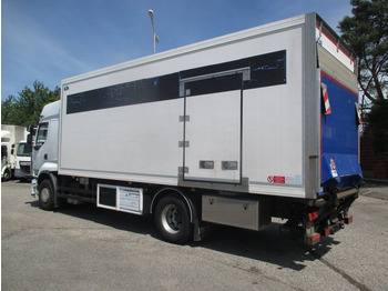 Camion frigorifique Renault Premium 460: photos 2