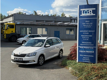 Voiture break ŠKODA