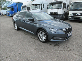 Voiture break Skoda 2.0 Tdi  Style: photos 2