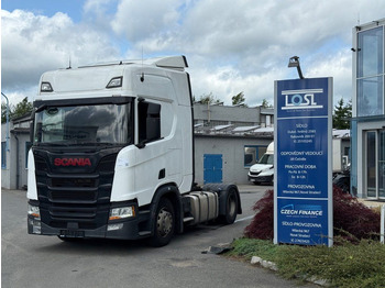 Tracteur routier SCANIA R 450
