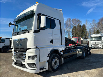 Camion ampliroll MAN TGX 26.510