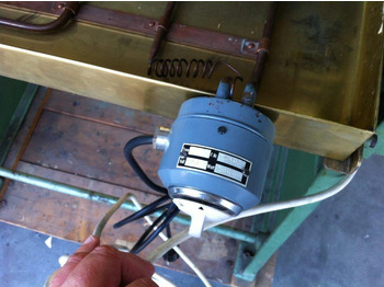 Relieuse Gluing machine hot-cold Karl Tränklein: photos 3