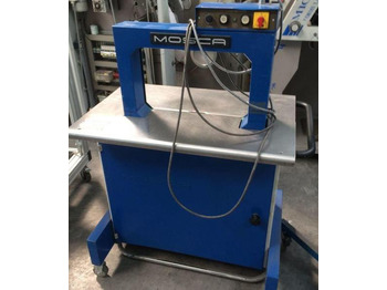 Machine d'emballage et de conditionnement