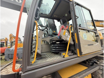Pelle sur pneus Volvo EW140D: photos 5