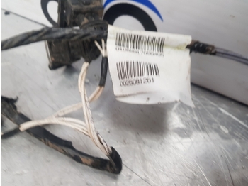 Câble/ Fil pour Tracteur agricole Claas Arion 640 Cab Dashboard Wiring Loom 0026081260, 0026081261, 26081260: photos 2
