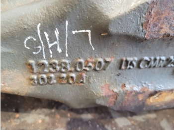 Essieu avant Claas Scorpion 732, 736, 741 Front Axle Housing Lhs Rhs 12380507, 0019215710: photos 2