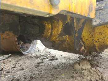Essieu avant JCB