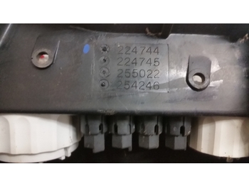 Panel de instrumentos pour Chariot télescopique Manitou Mlt630t, Mlt634 120lsu, Mlt731tlsu Instrument Dash Panel Assembly 224744: photos 3