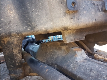 Essieu avant pour Tracteur agricole New Holland Tsa Case Mxu Series Ts115a Delta Front Axle Support Bolster 82030986: photos 3