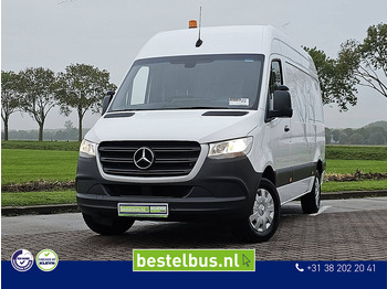Fourgon utilitaire MERCEDES-BENZ Sprinter 317