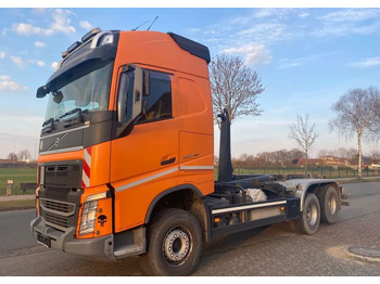 Camion ampliroll VOLVO FH 460