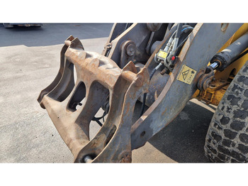 Chargeuse sur pneus Volvo L90F: photos 5