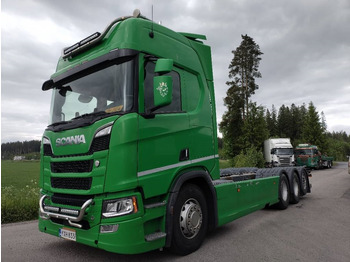 Châssis cabine SCANIA R 580
