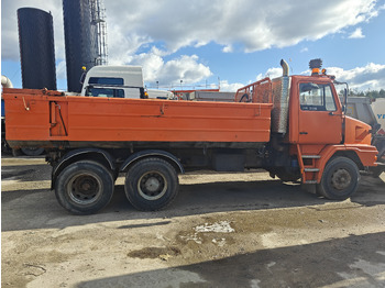 Camion benne SISU