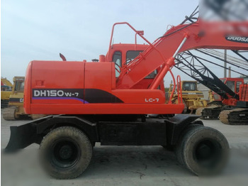 Pelle sur pneus DOOSAN DH150W-7: photos 5 Pelle sur pneus DOOSAN DH150W-7: photos 5