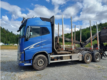 Camion grumier VOLVO FH16 750