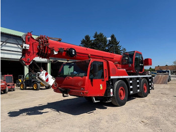 Grue mobile DEMAG