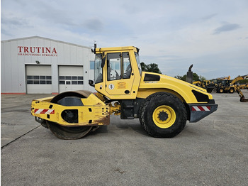 Compacteur à pieds de mouton/ Monocylindre BOMAG BW213DH-4