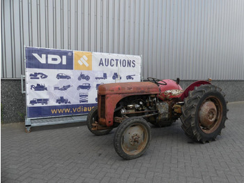 Tracteur agricole MASSEY FERGUSON