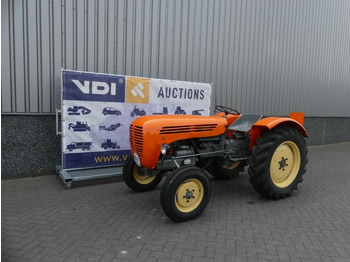 Tracteur agricole STEYR