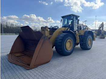 Chargeuse sur pneus CATERPILLAR