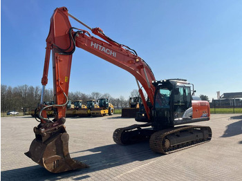 Pelle sur chenille HITACHI ZX210LC-6