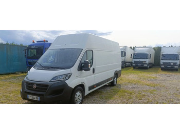 Fourgon utilitaire FIAT Ducato