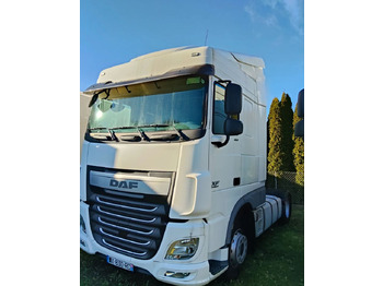 Tracteur routier DAF XF 460